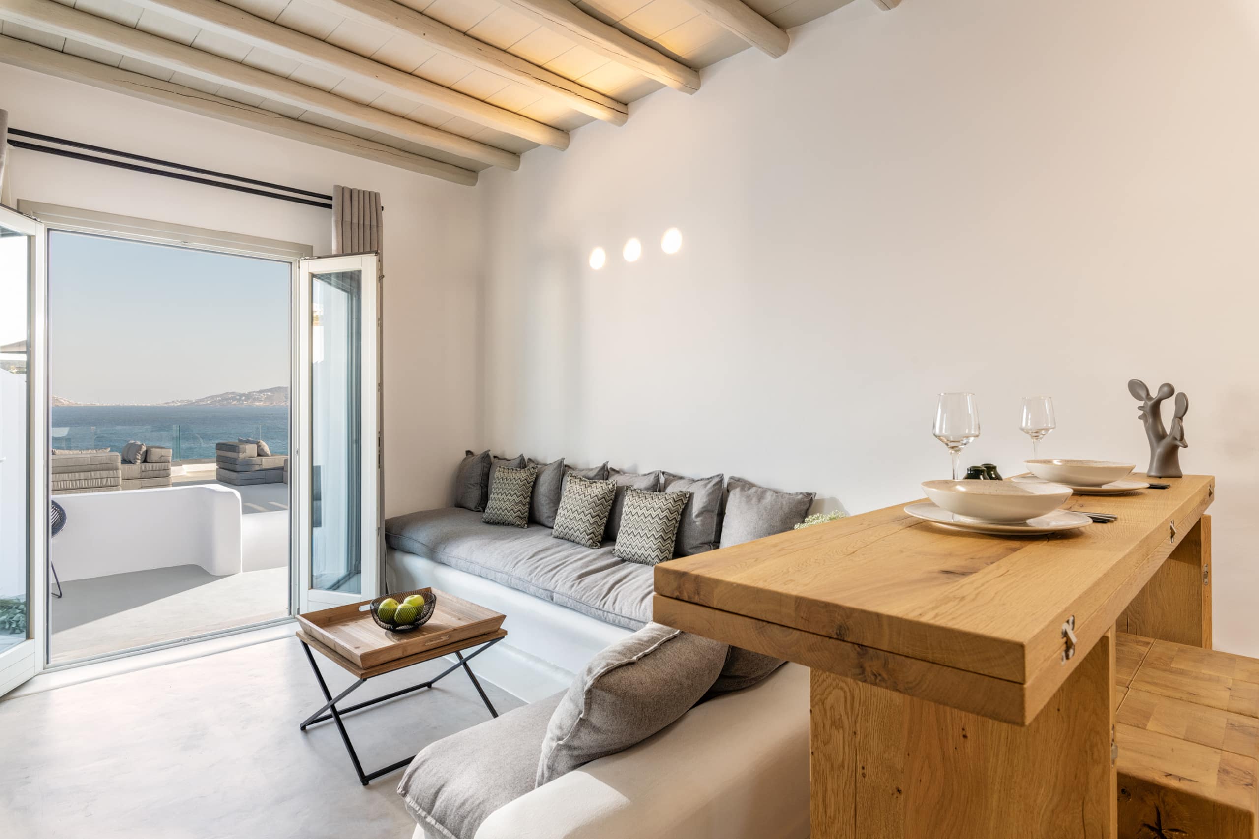 Obsession 3-Bedroom SeaView Maisonette Indoor Pool 10
