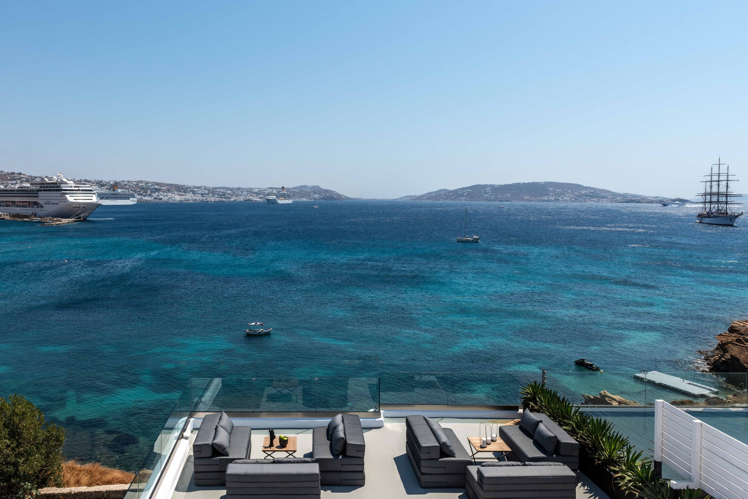 Obsession 3-Bedroom SeaView Maisonette Indoor Pool