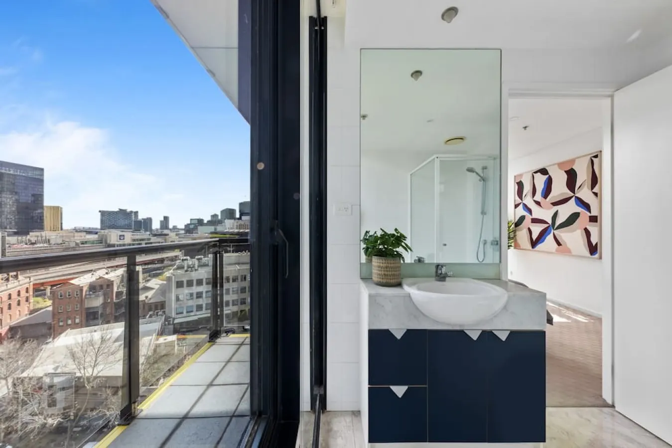 Arli: 3 Bed, 2 Bath Apartment 10