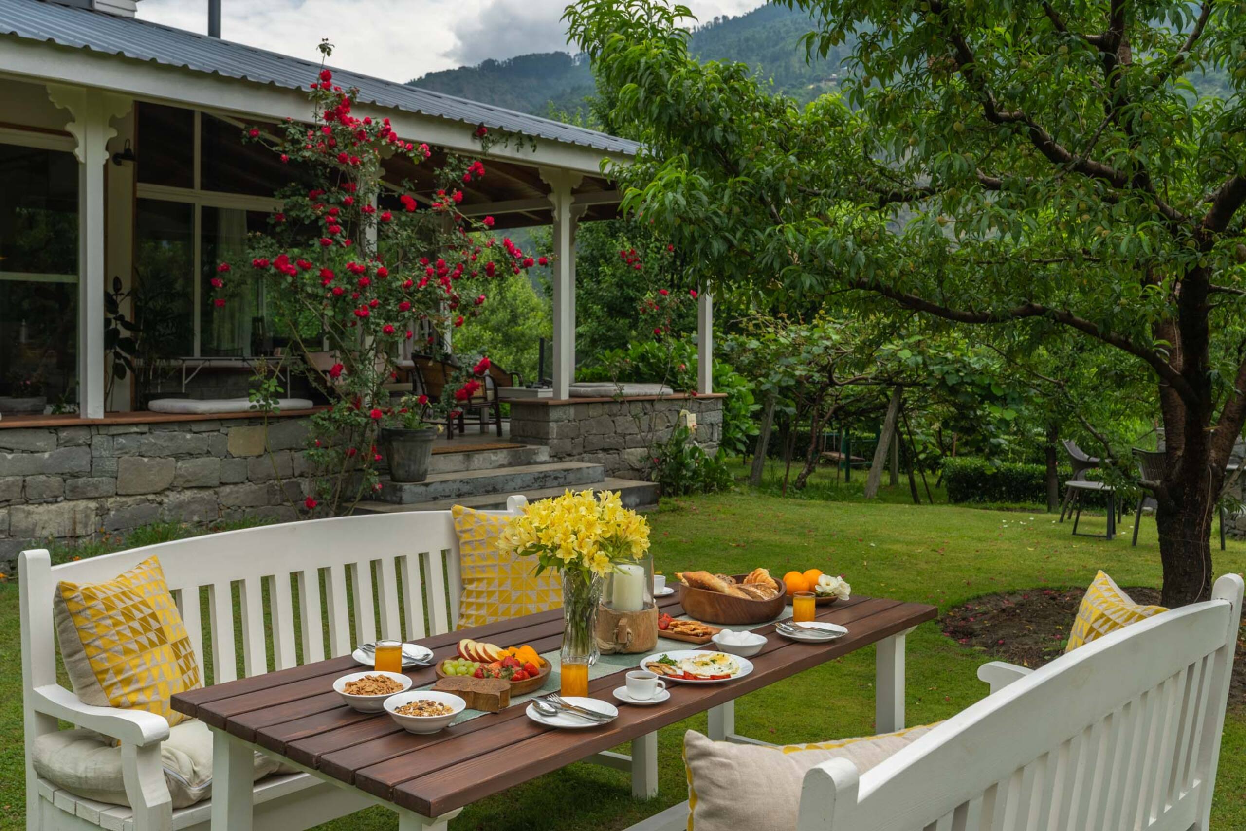 4BR Mayflower Aramgarh BBQ & Orchard Nr Beas River 27