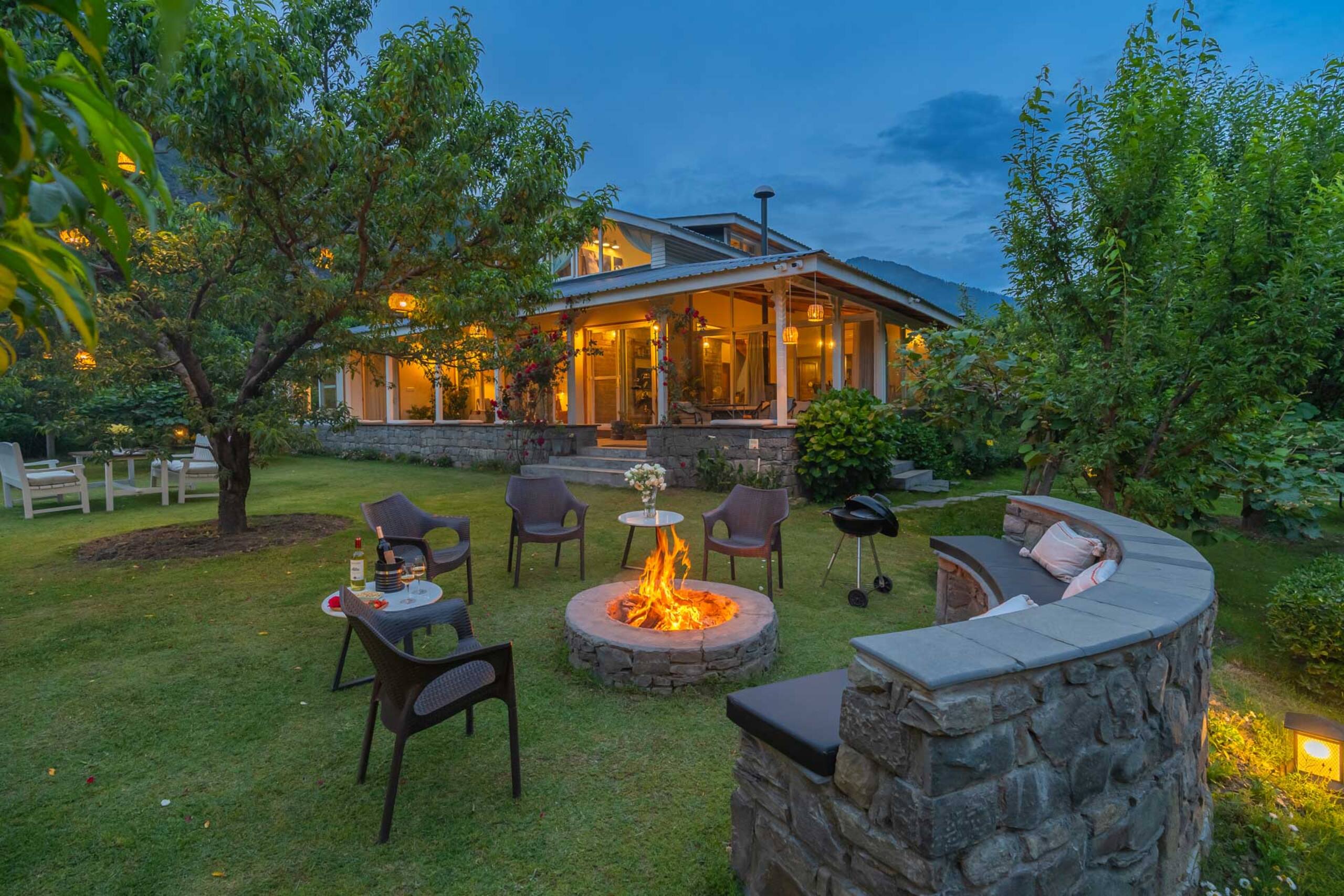 4BR Mayflower Aramgarh BBQ & Orchard Nr Beas River