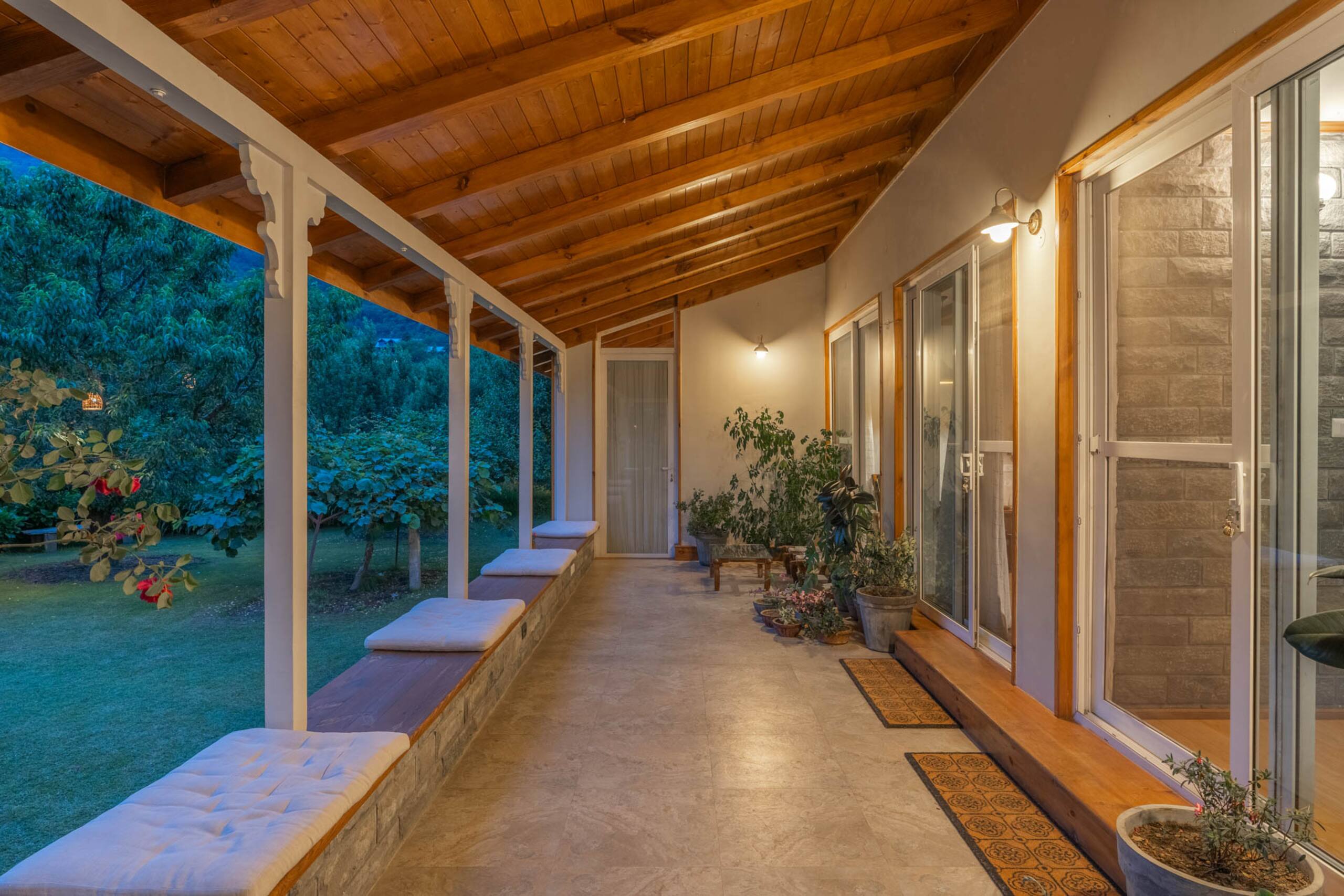 4BR Mayflower Aramgarh BBQ & Orchard Nr Beas River 32