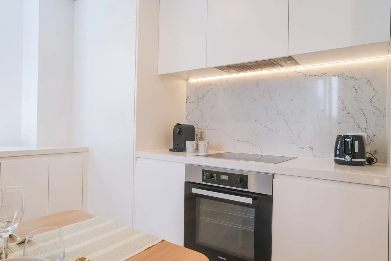 Harbour Lifestyle Modern 1BR in Prime Spot 13