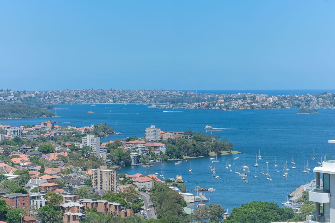 Harbour Lifestyle • Modern 1BR in Prime Spot — photo 4