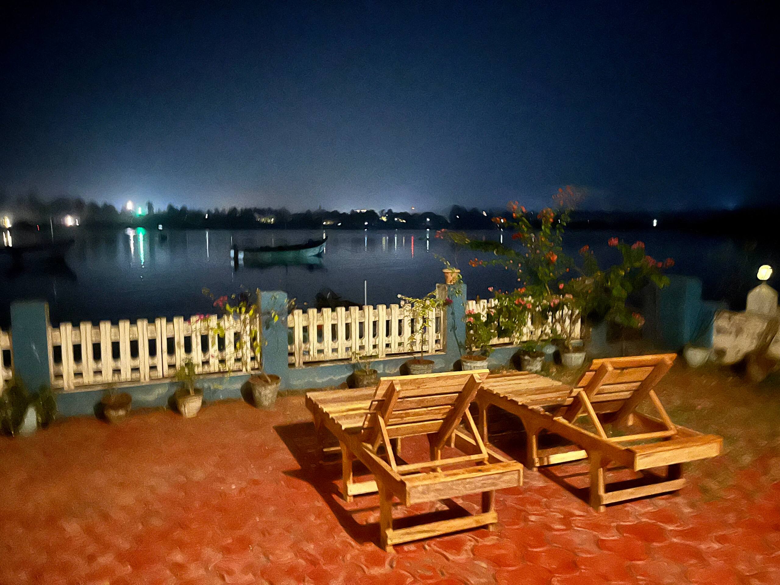 Neena Riverhouse, Talpona 27