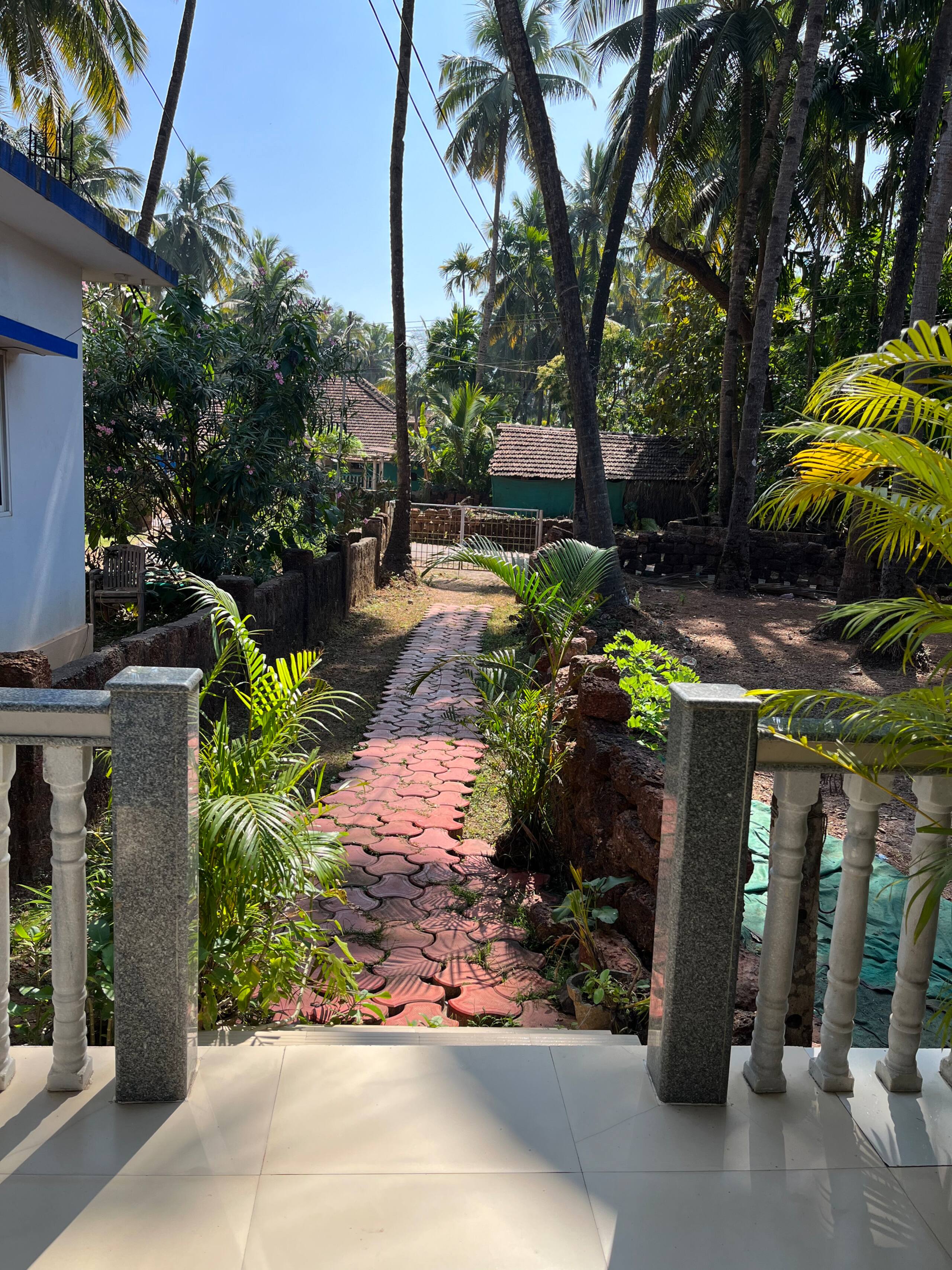 Neena Riverhouse, Talpona 34