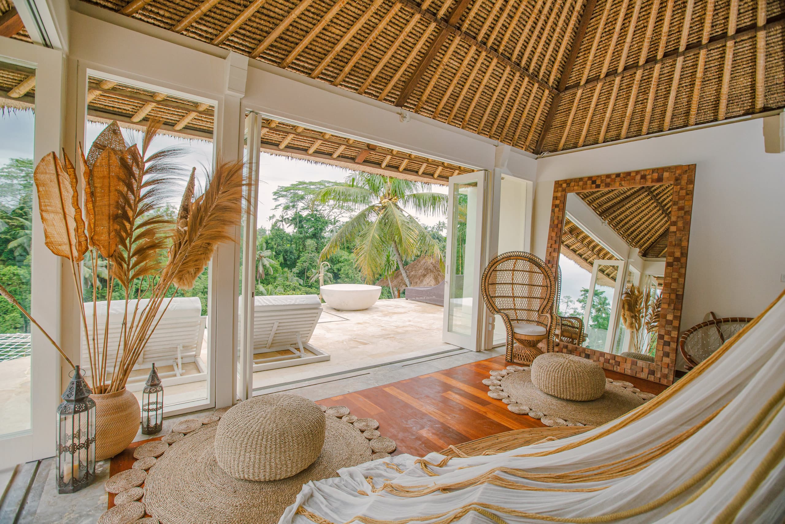 Ultra Lux Viral Jungle Views @ VillaCellaBella — photo 5