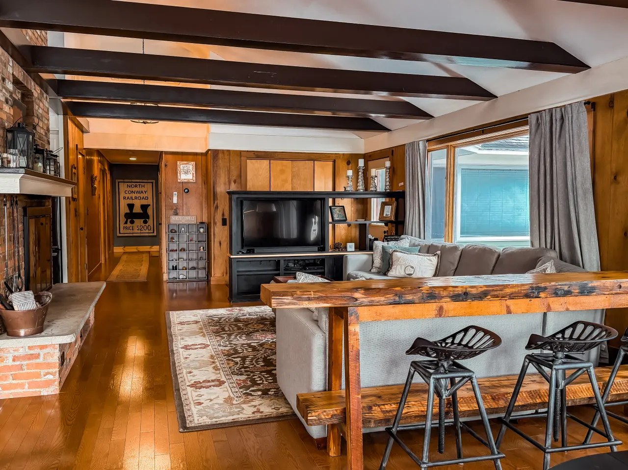 Unbeatable Location-Walk to Ski-HotTub-DogFriendly 13