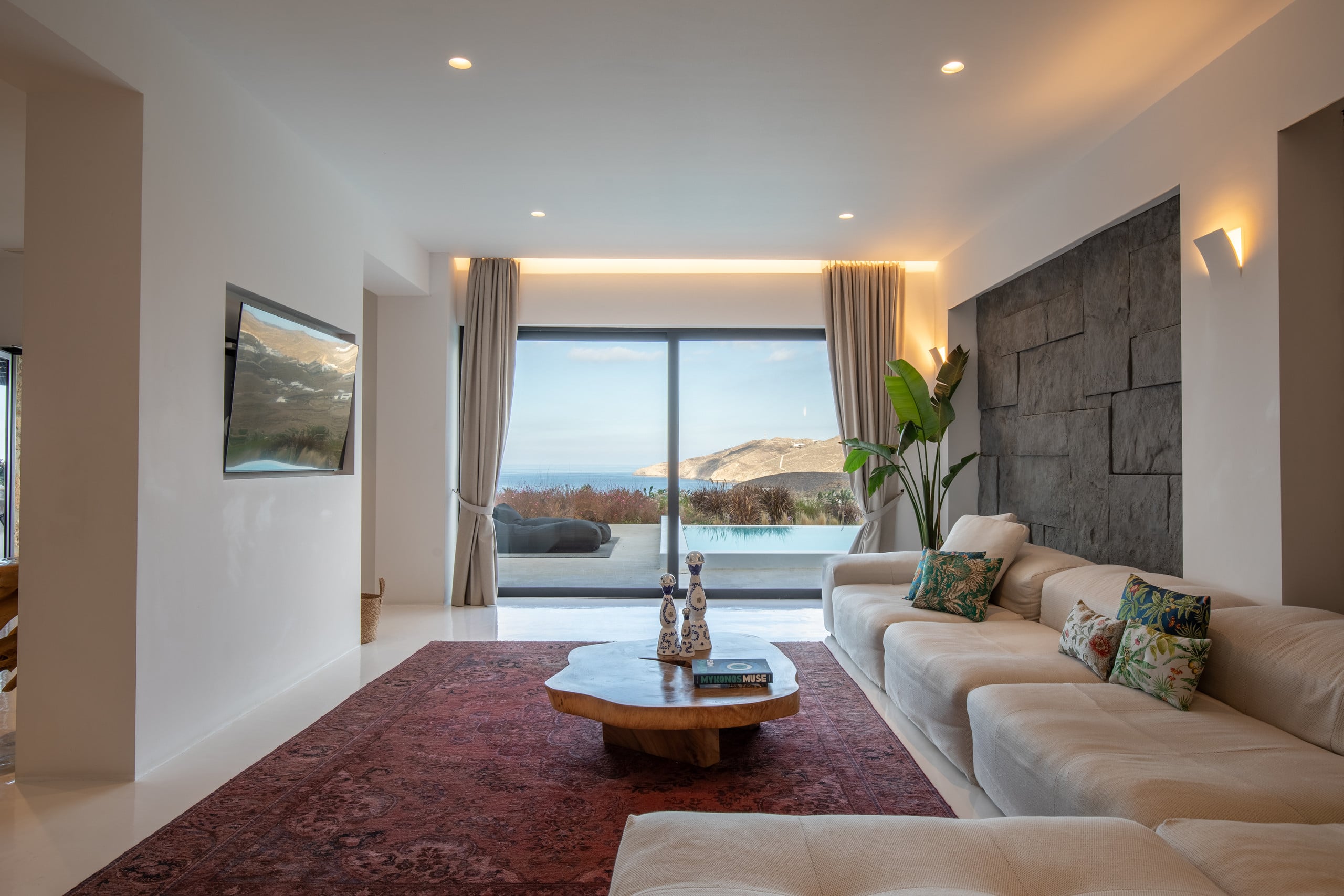 Aora Villa Mykonos @ Ftelia Beach 8