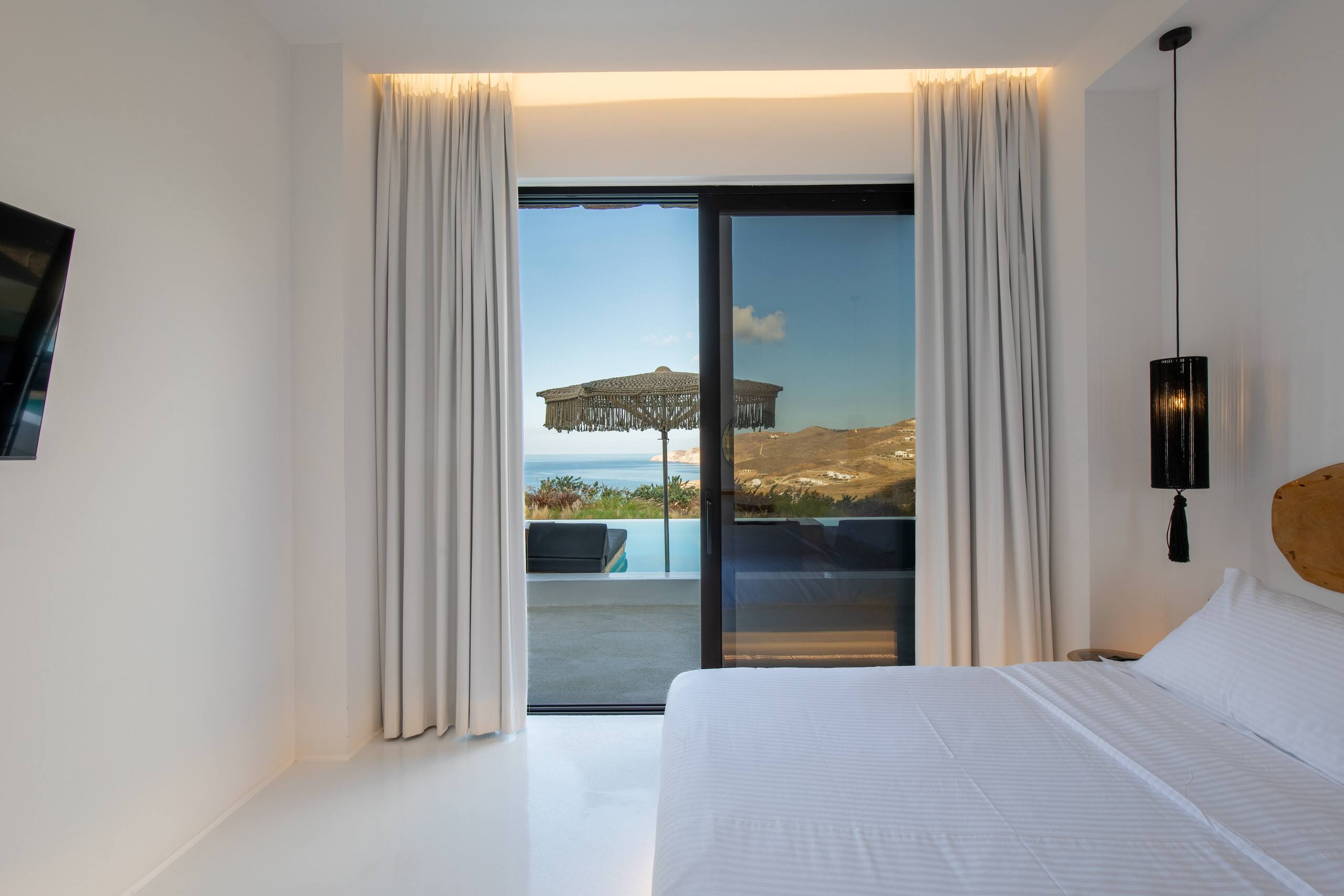 Aora Villa Mykonos @ Ftelia Beach 31
