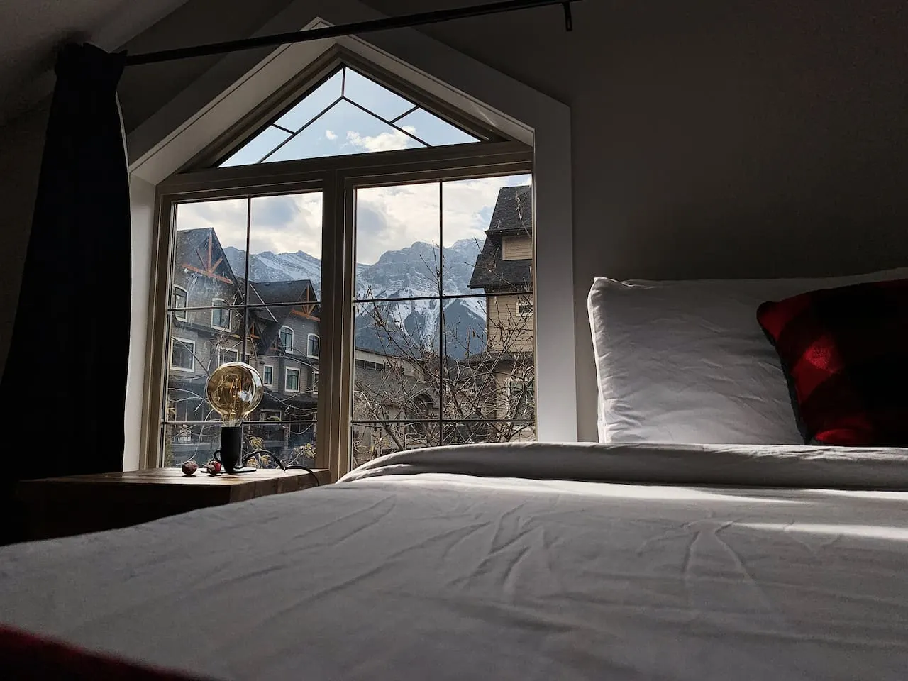 Heated Pool & Hot Tub Near Banff National Park 5