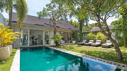 Airbnb listing 42080597 8