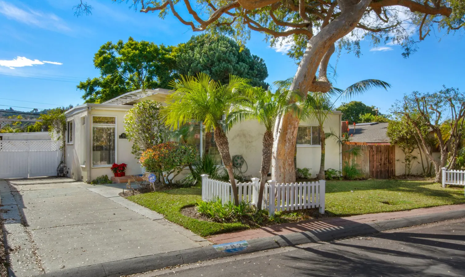 Redondo Beach Bungalow - 1.3Miles To Sand, FirePit — photo 5