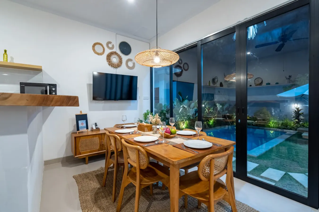 Ageta Villa 3 Bedrooms in Umalas with pool — photo 2