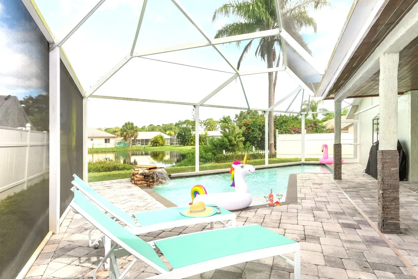 Sandy Haven * explore, beach, pool, wine and dine! 1