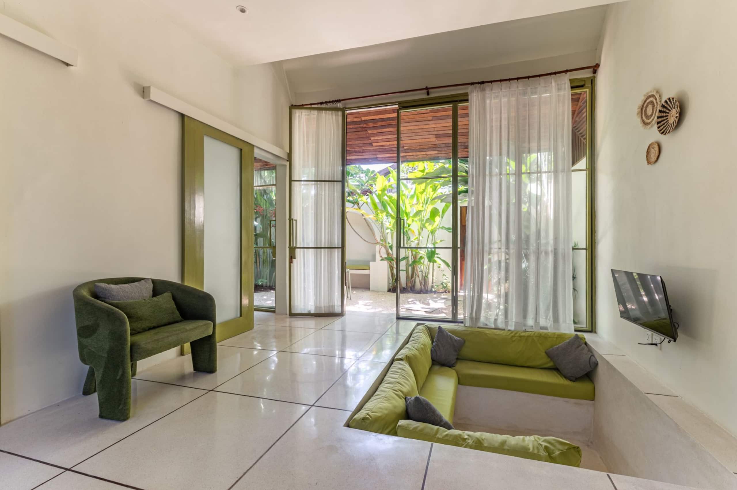 The Pathway 2BR Tropical Loft near Pererenan Beach 7
