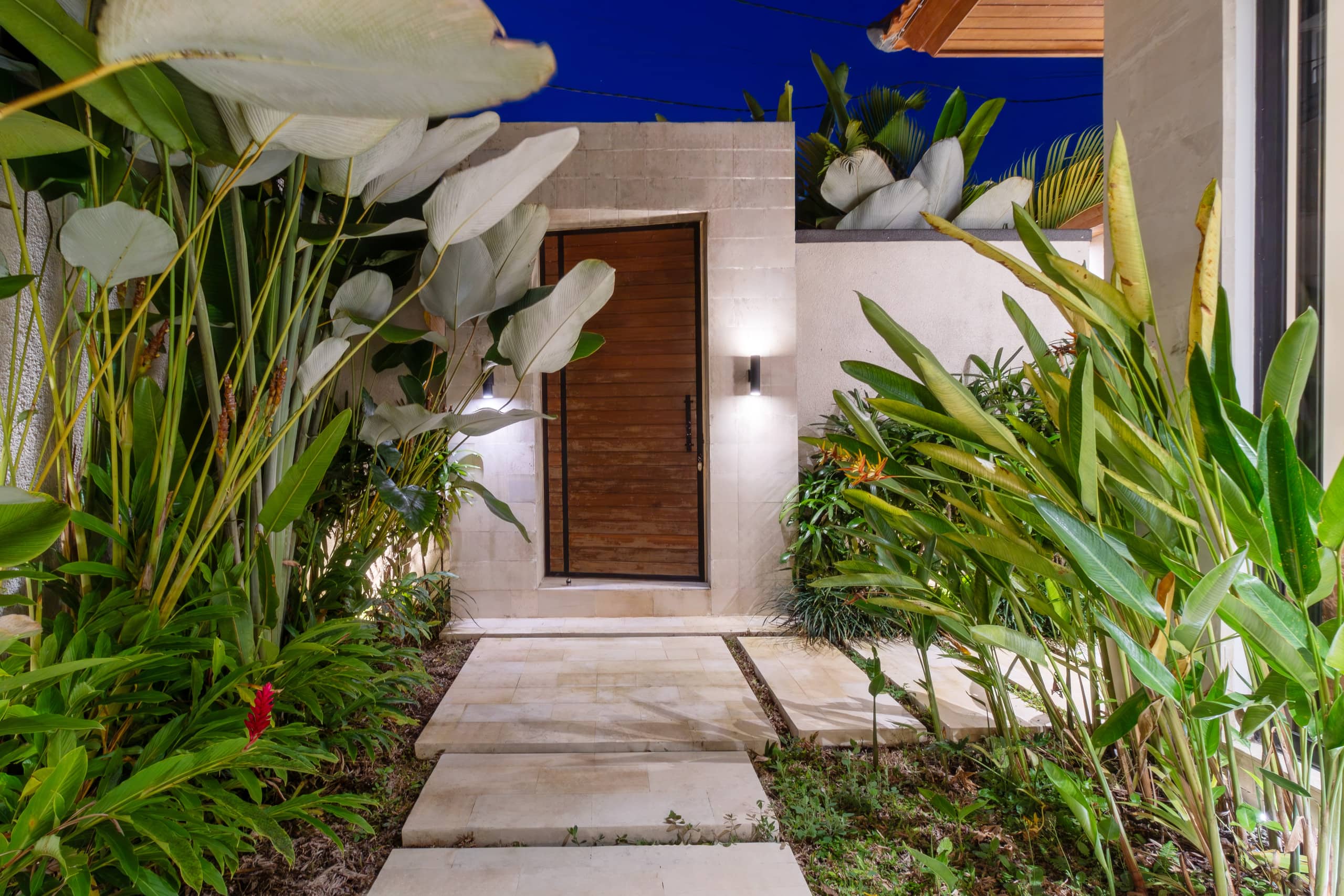 Luxury 2 Bedroom Private Pool Villas 23