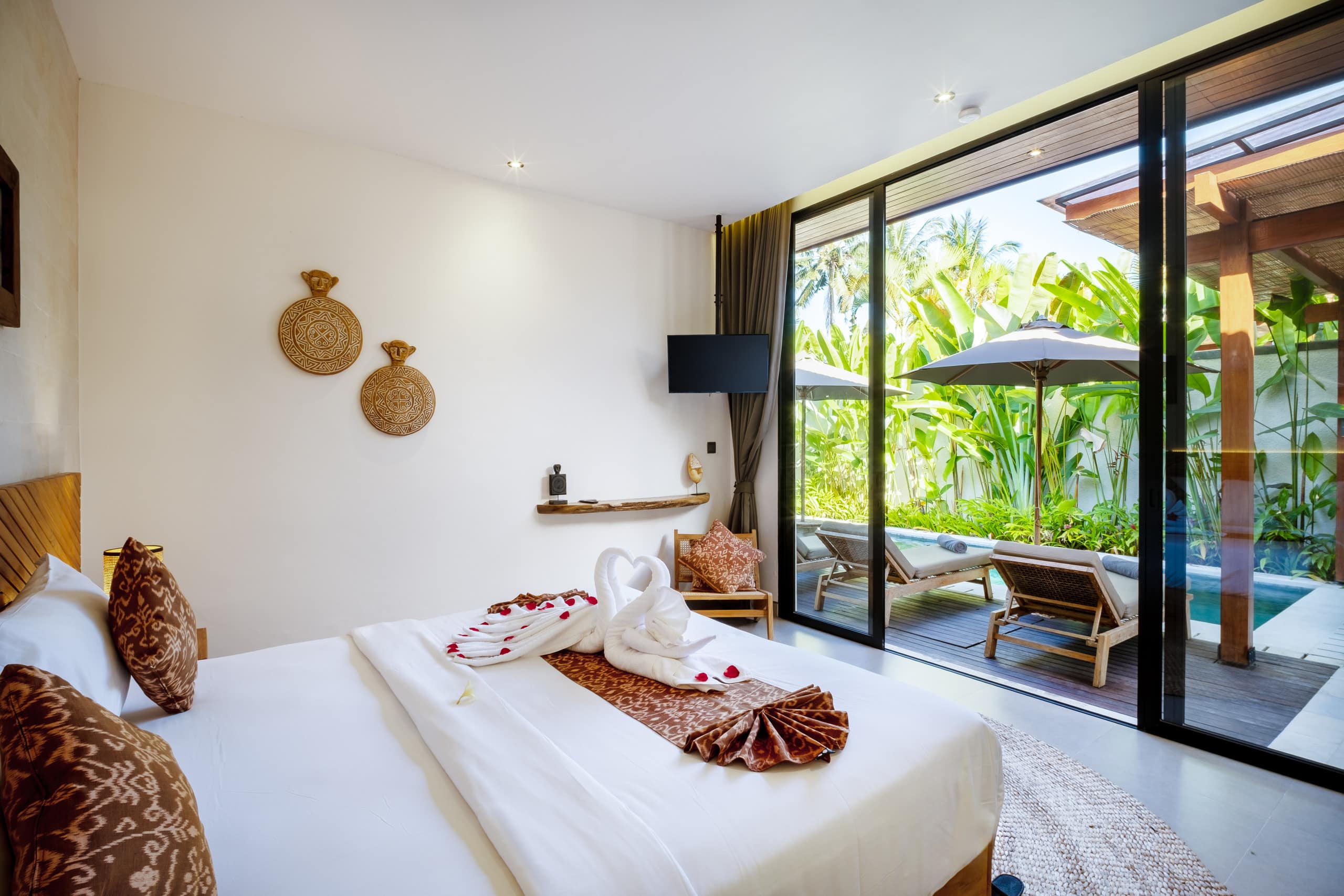 Luxury 2 Bedroom Private Pool Villas — photo 2