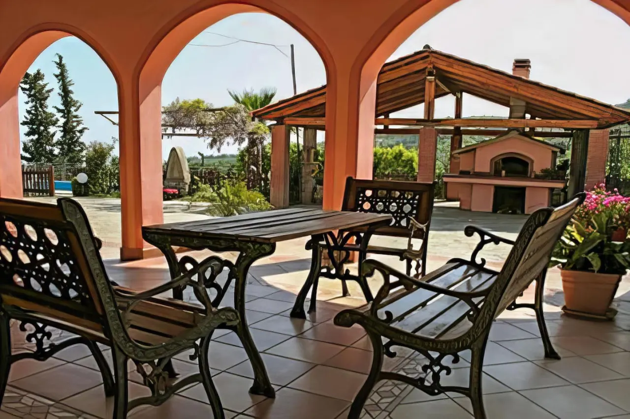 Villa Fiorita 6