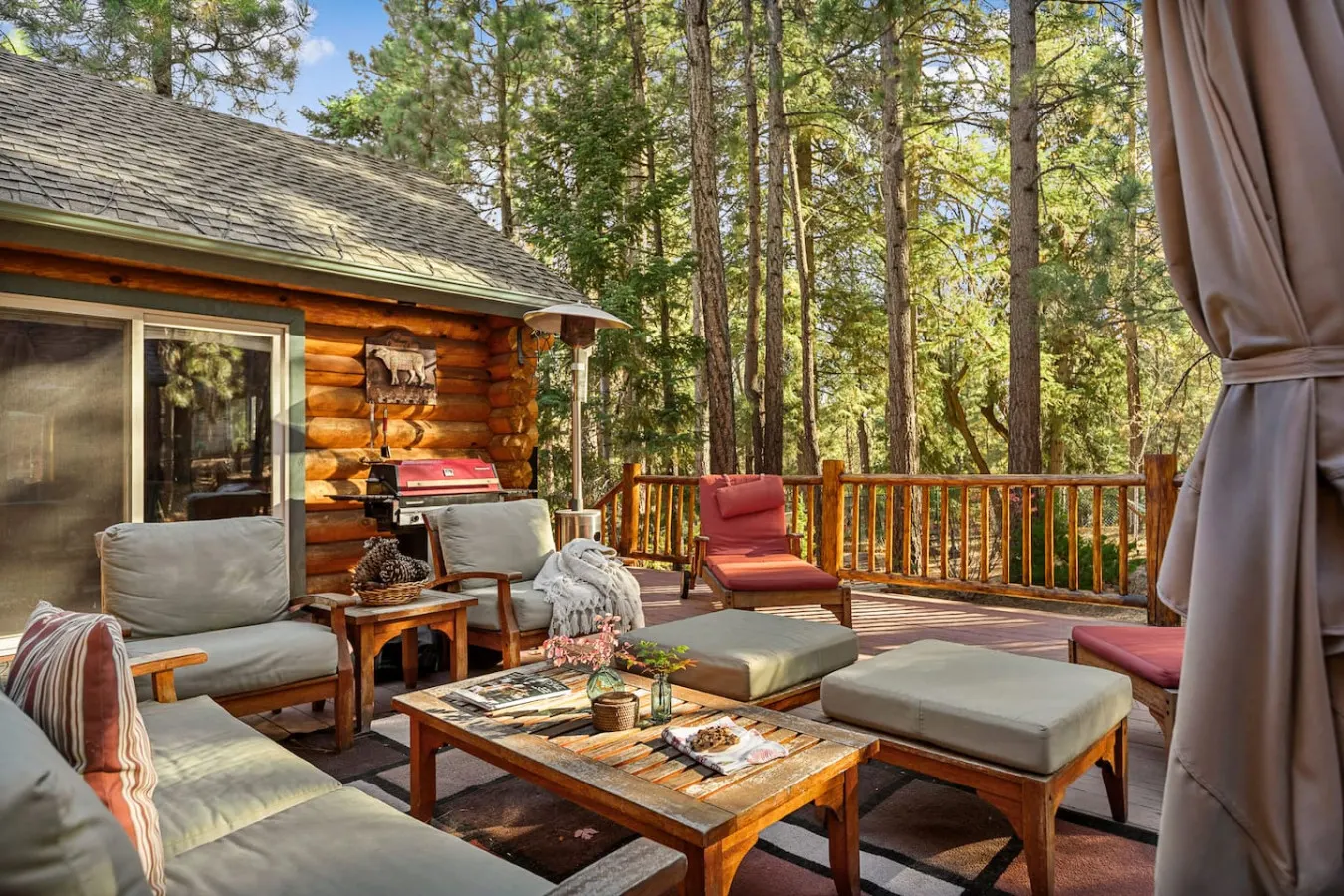 Honeycomb Hideaway Hot Tub & Sauna, Large Yard 4