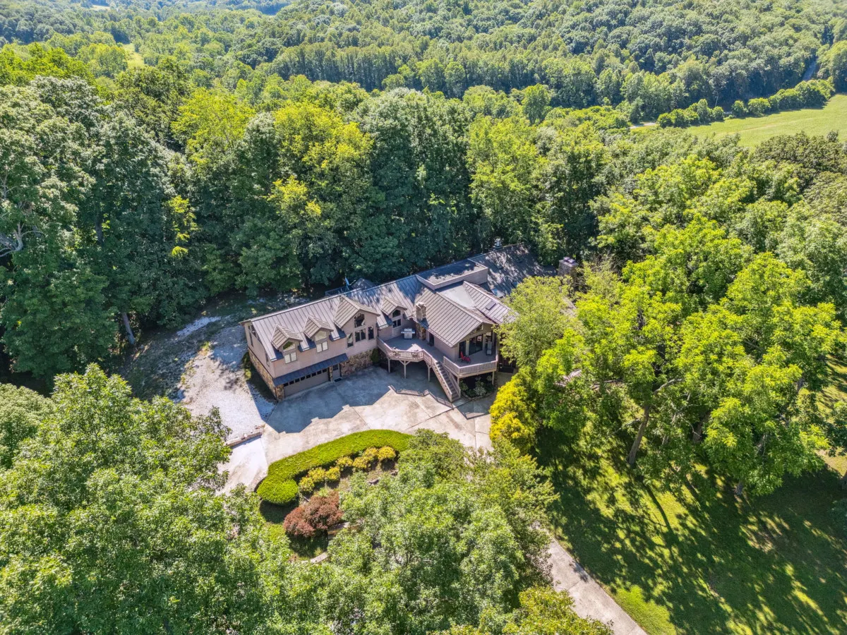 Hocking Hills: Daisy Glen Retreat — photo 5