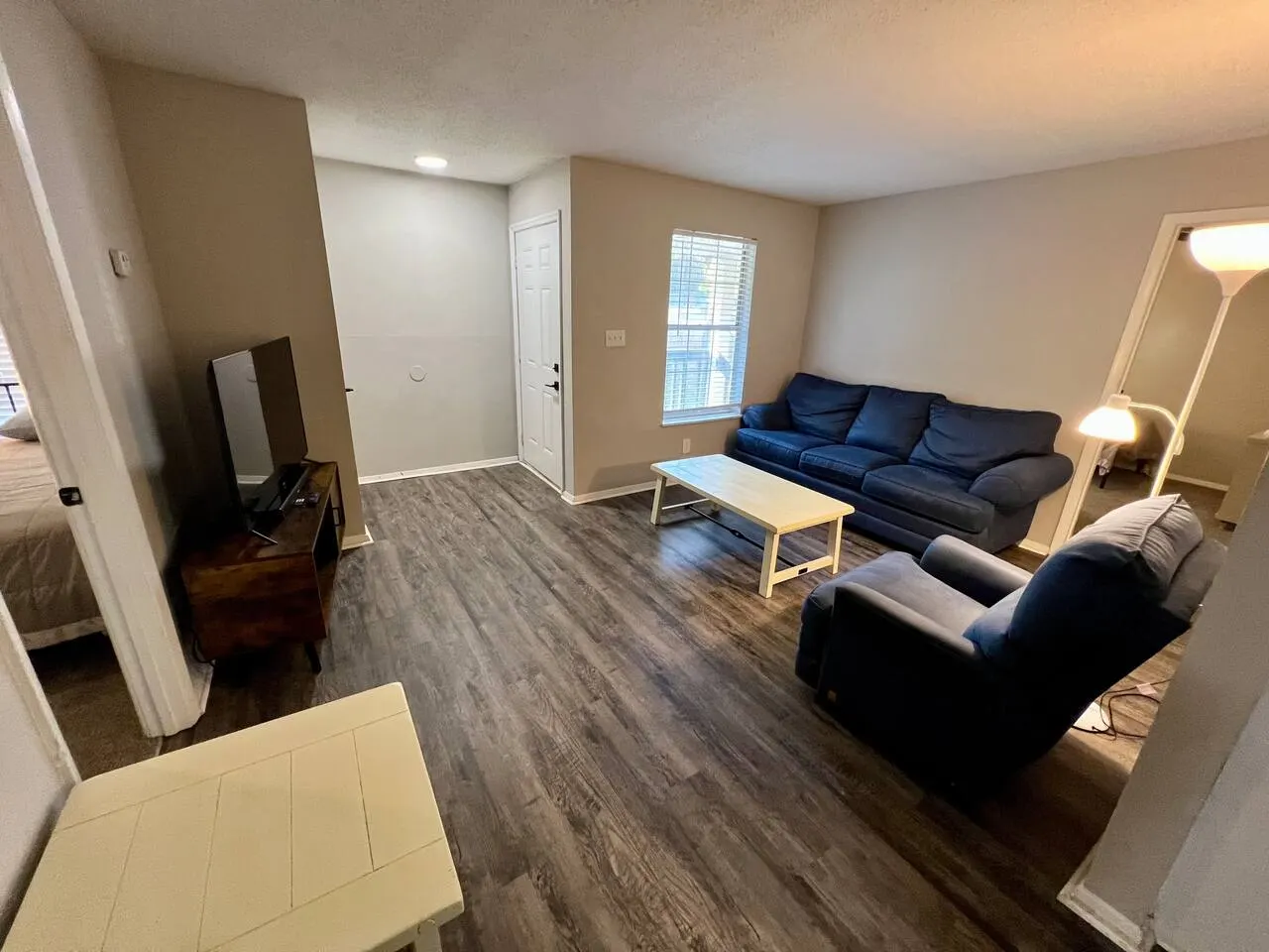 12 Beds 6 Bathrooms 3 Apartments 15