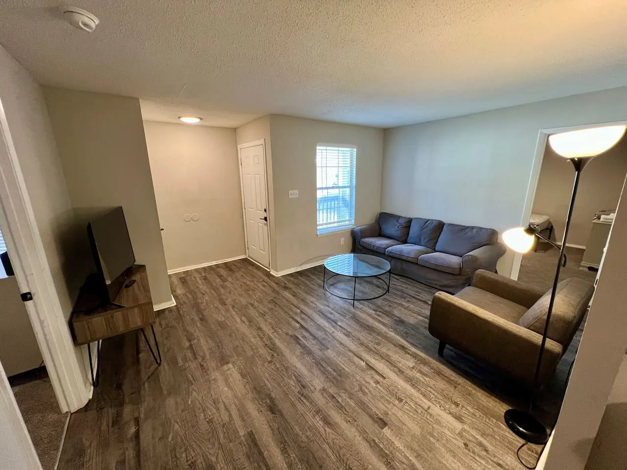 12 Beds 6 Bathrooms 3 Apartments 8