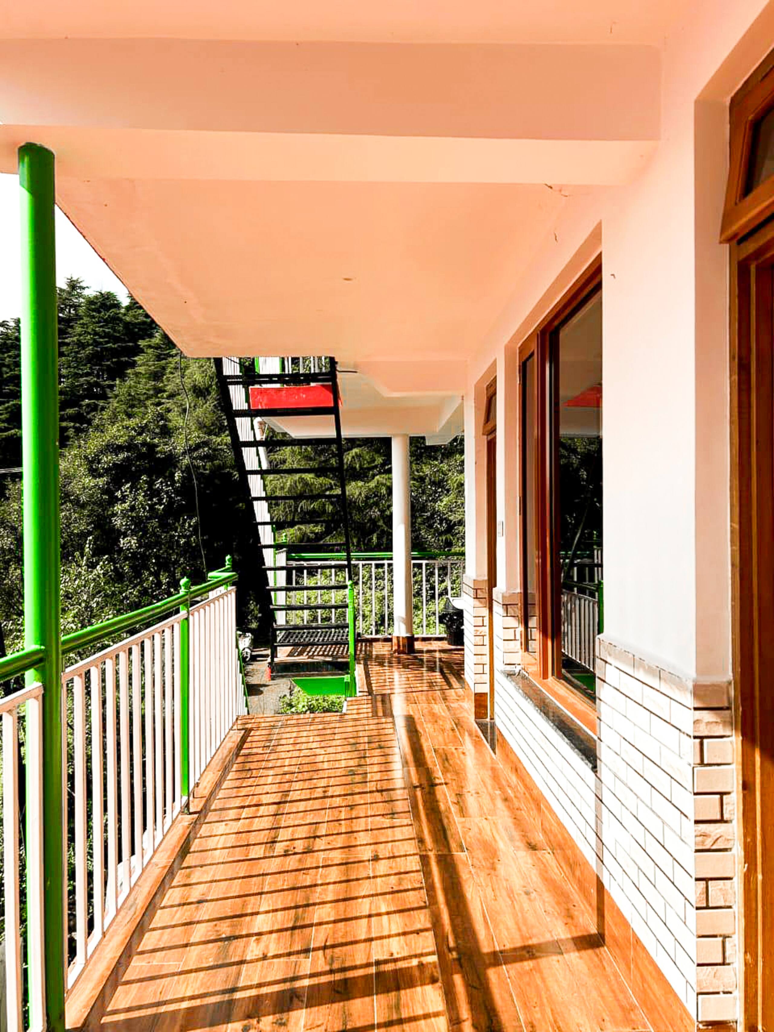 Home in Dharamkot | Yutori Stays 20