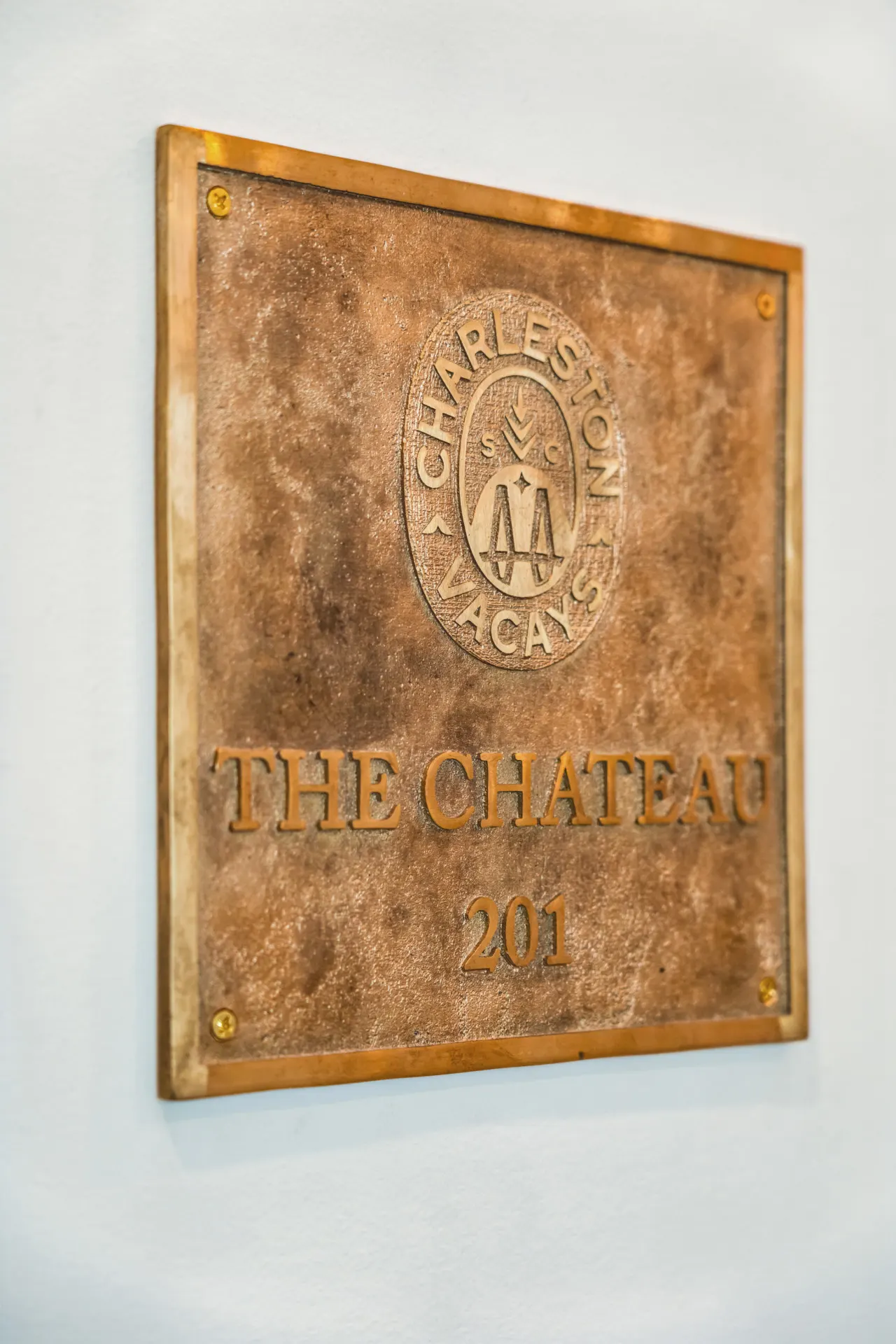 The Chateau by Charleston Vacays 8
