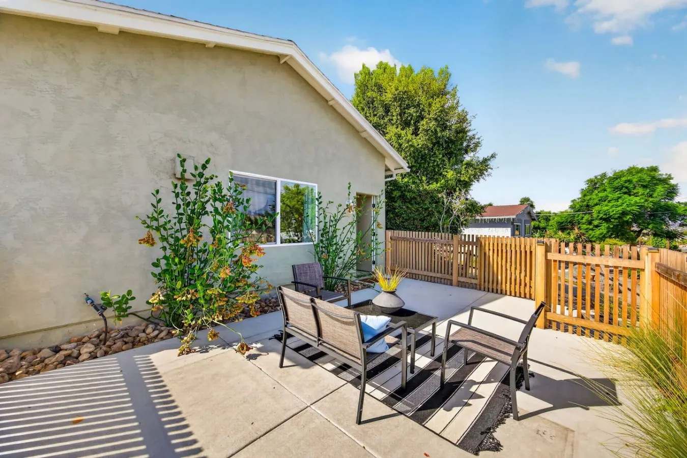 Charming La Mesa 1 Bedroom 8