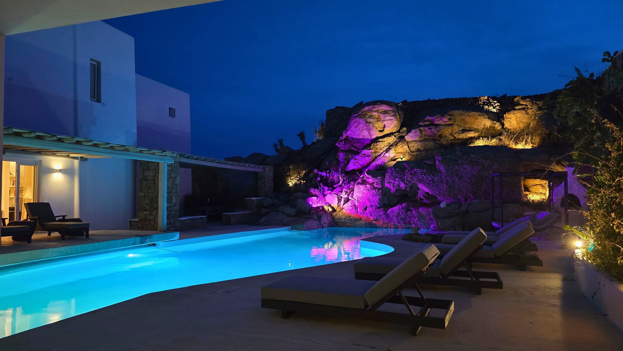 Paradise Estate Villa Delilah | Space and Party! — photo 2