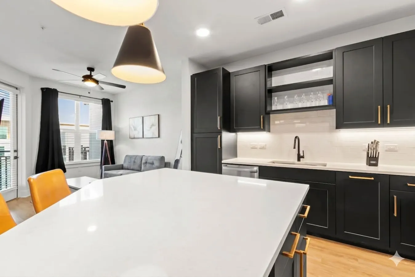 The Spacious 1BD A+ Close to Raymond James Stadium 9