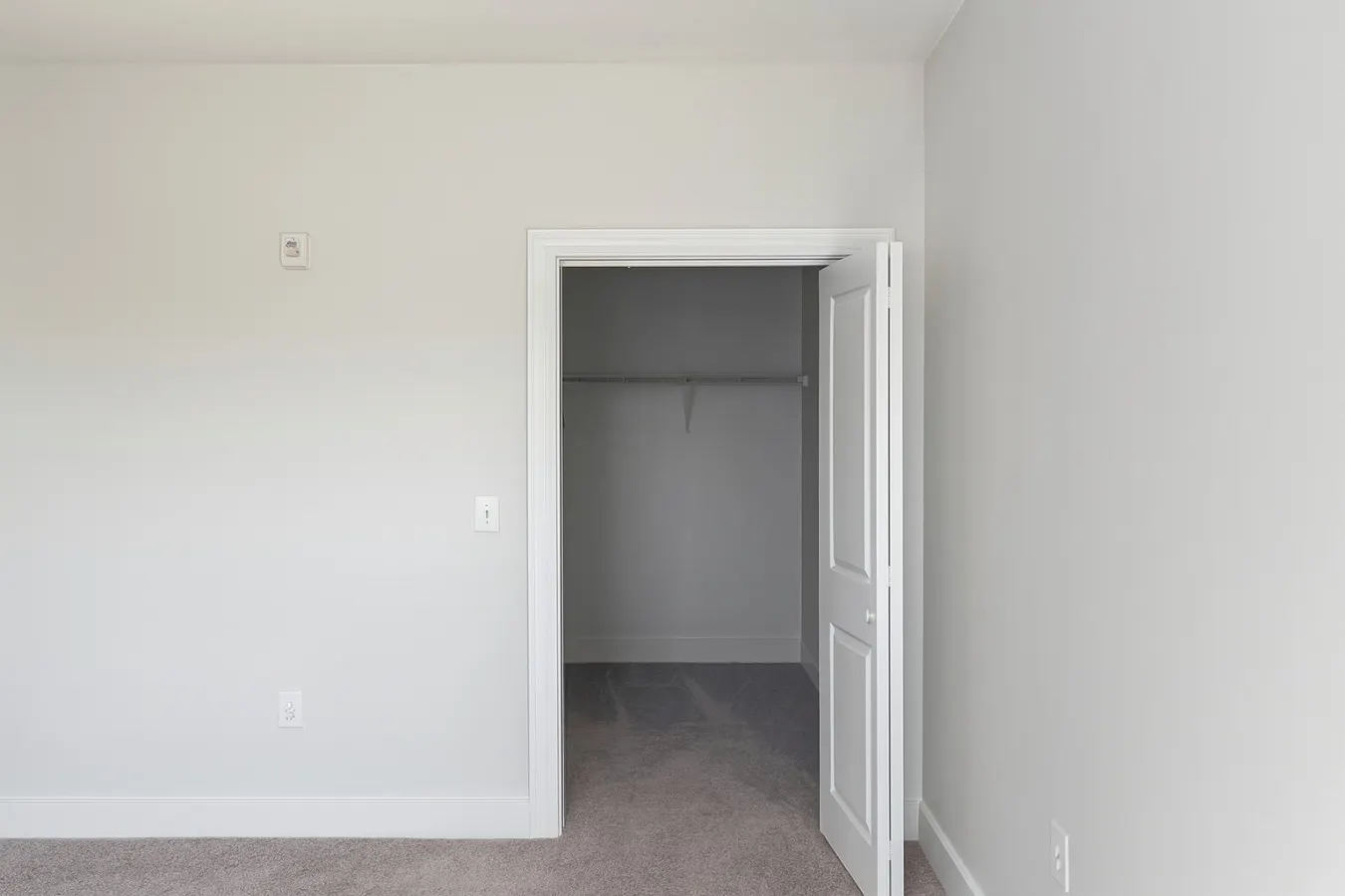 Luxury 2BR Condo Steps from UAB Campus 5a 18