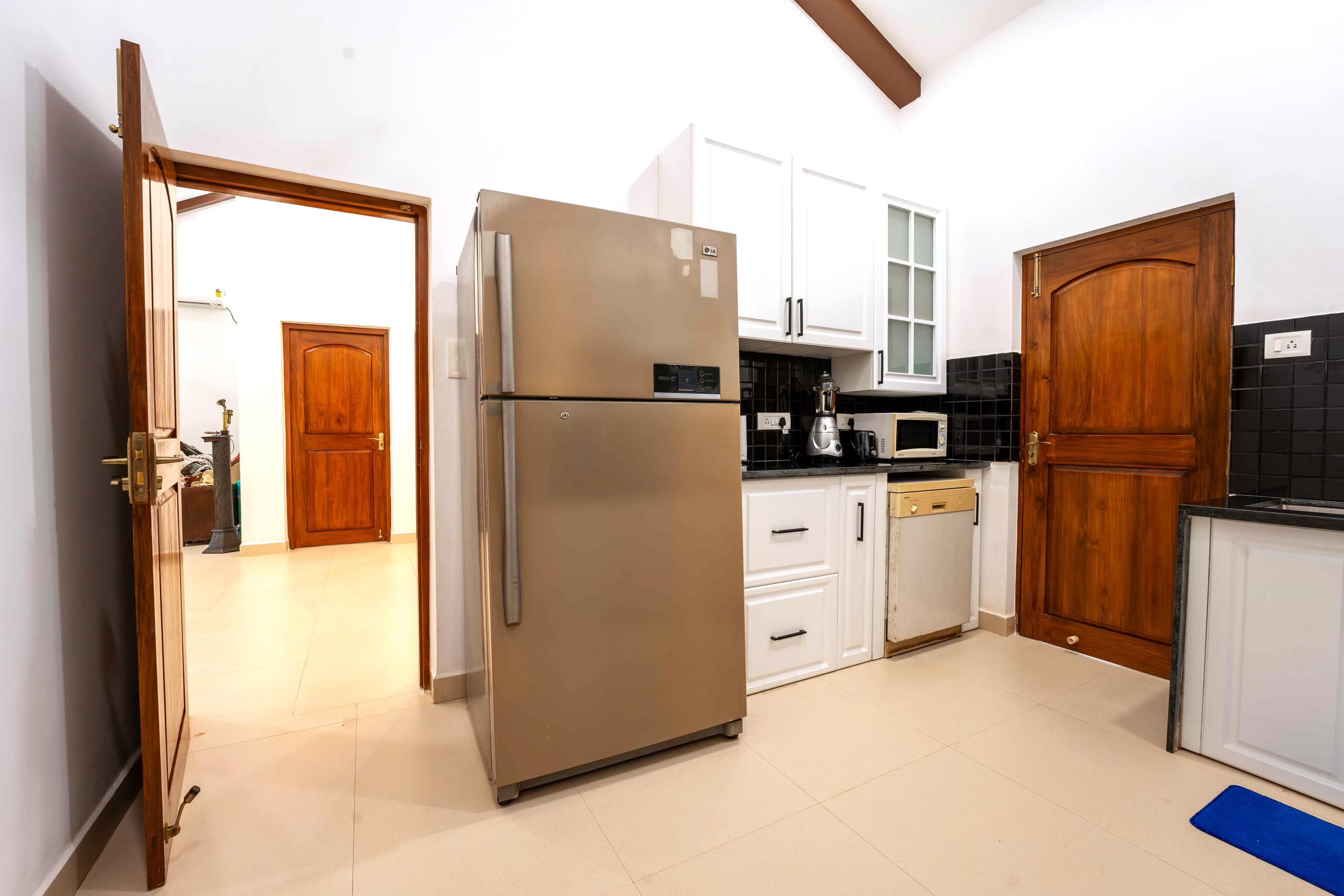 The Solara House | 3BR Private Villa in Candolim 14