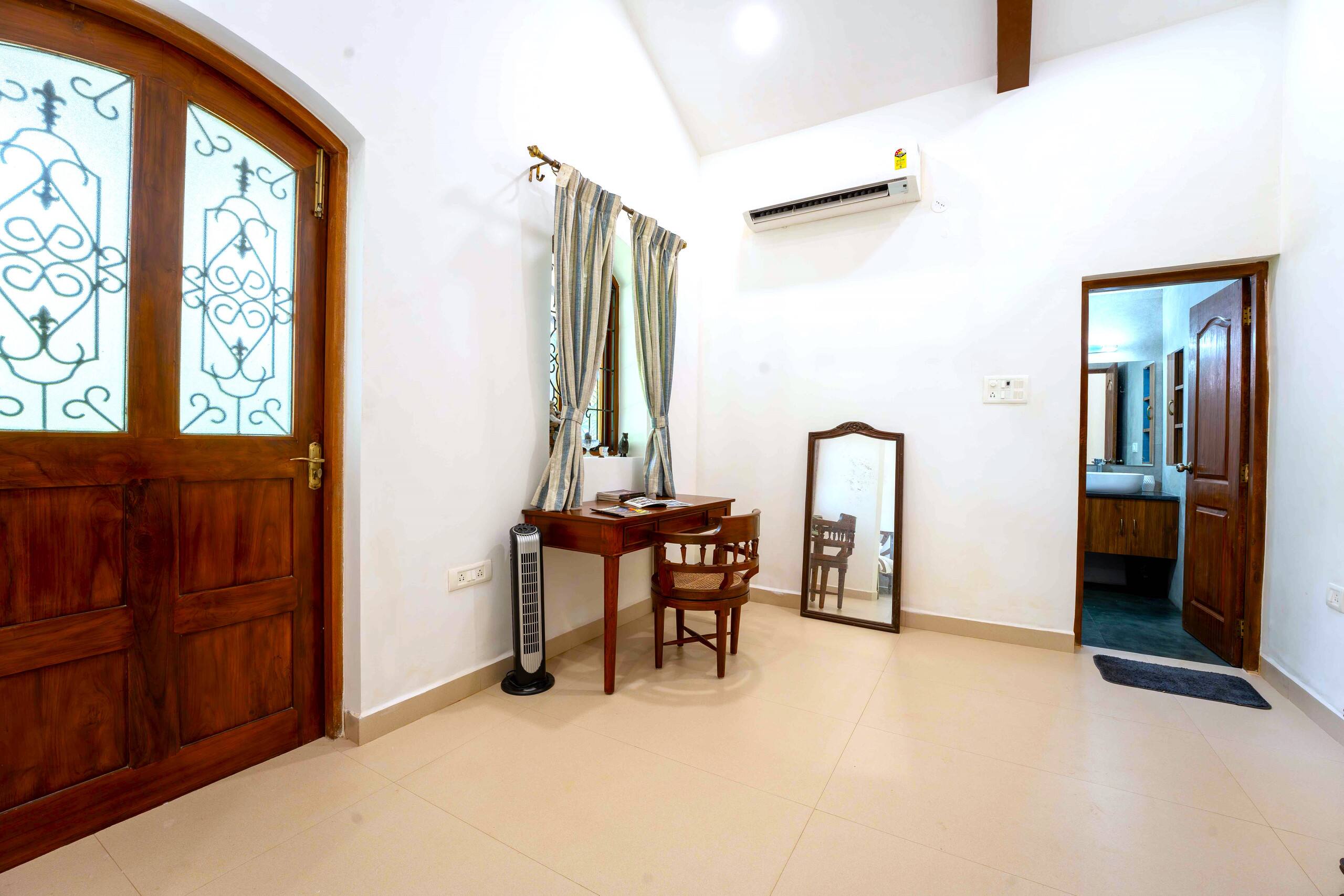 The Solara House | 3BR Private Villa in Candolim 39