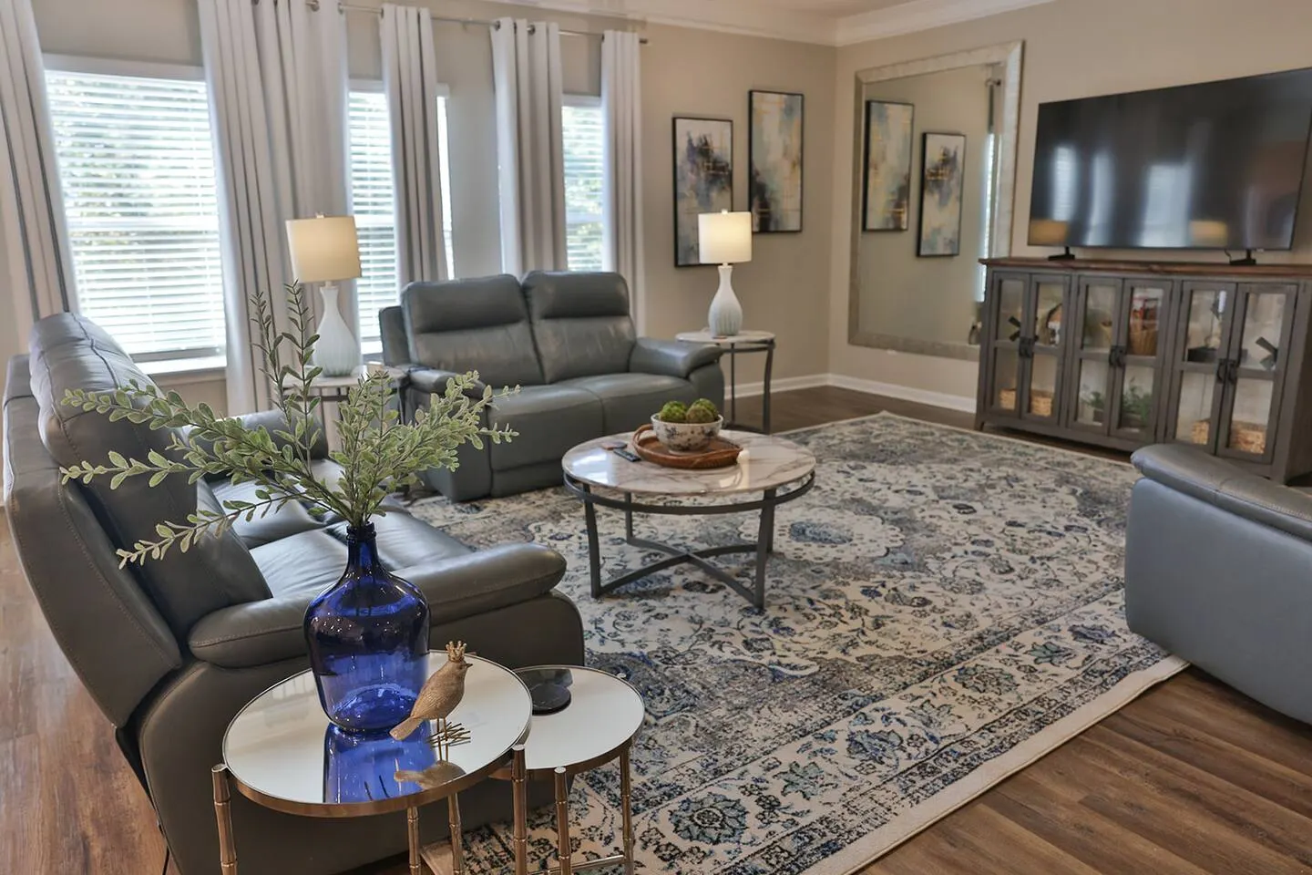 Lincoln Luxury! 5BR w/2 Kings with boat parking!