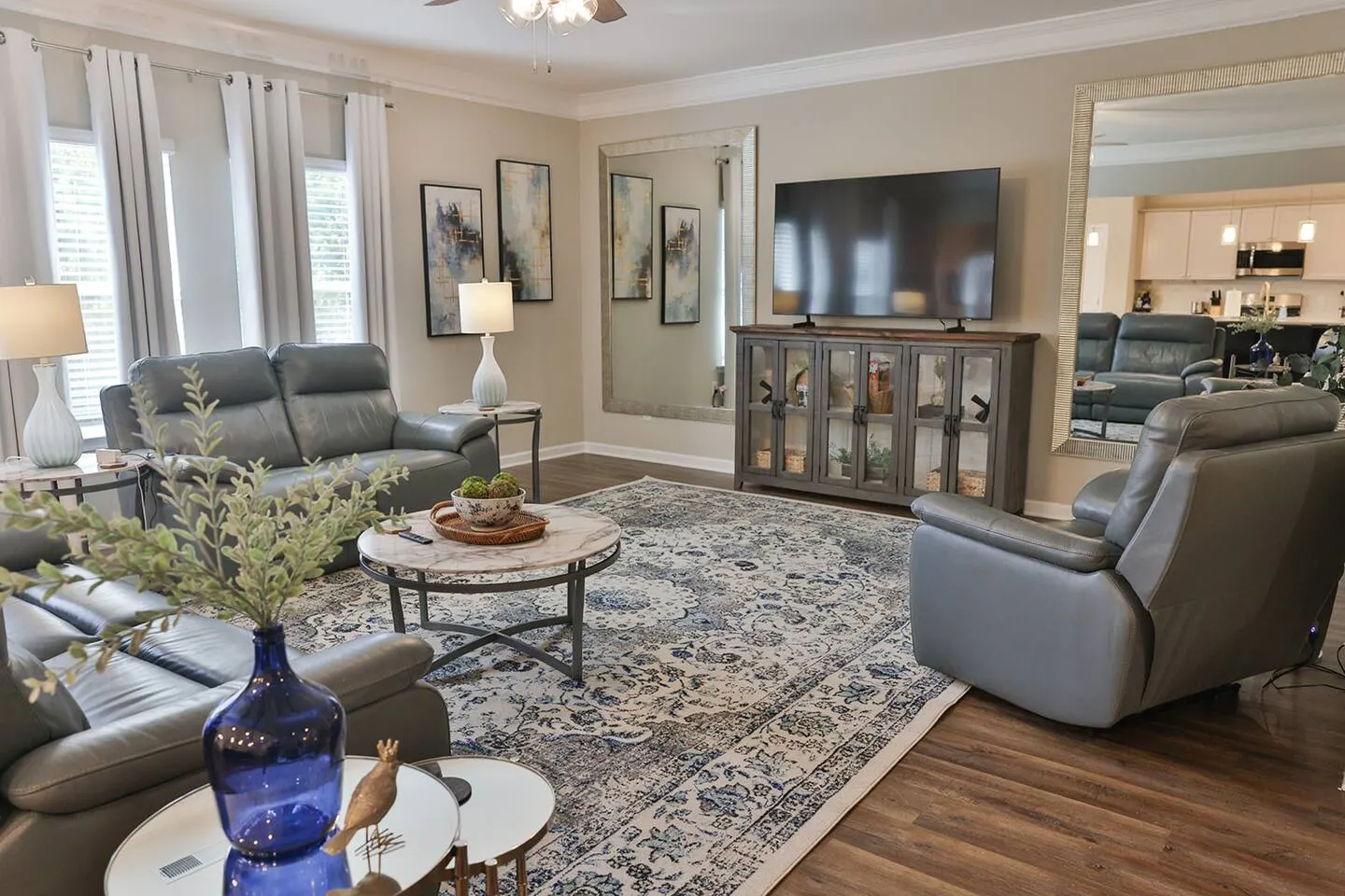 Lincoln Luxury! 5BR w/2 Kings with boat parking! 9
