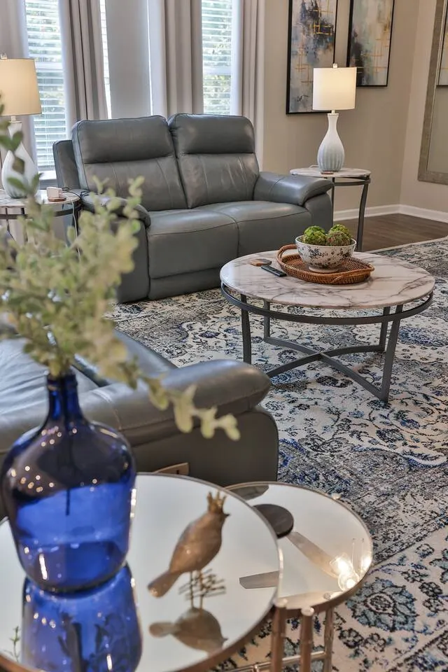 Lincoln Luxury! 5BR w/2 Kings with boat parking! 11