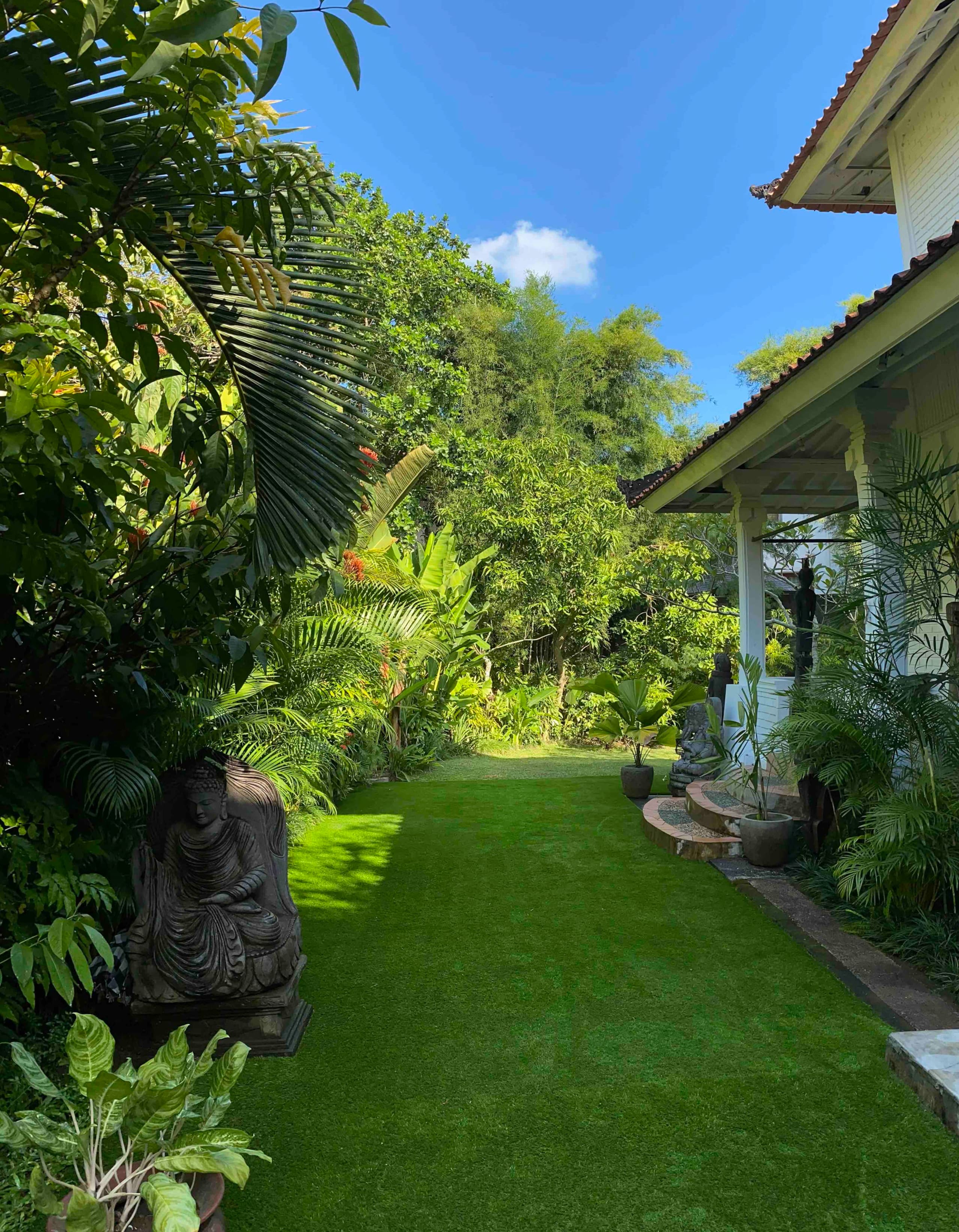 Spacious fam friendly 2BR villa w garden in Canggu 6