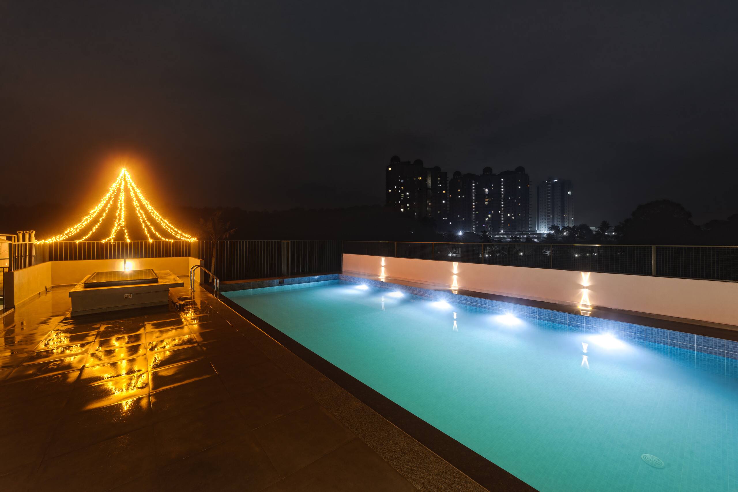Luxury Pool Villa by Zenith Villas - Kakkanad — photo 4