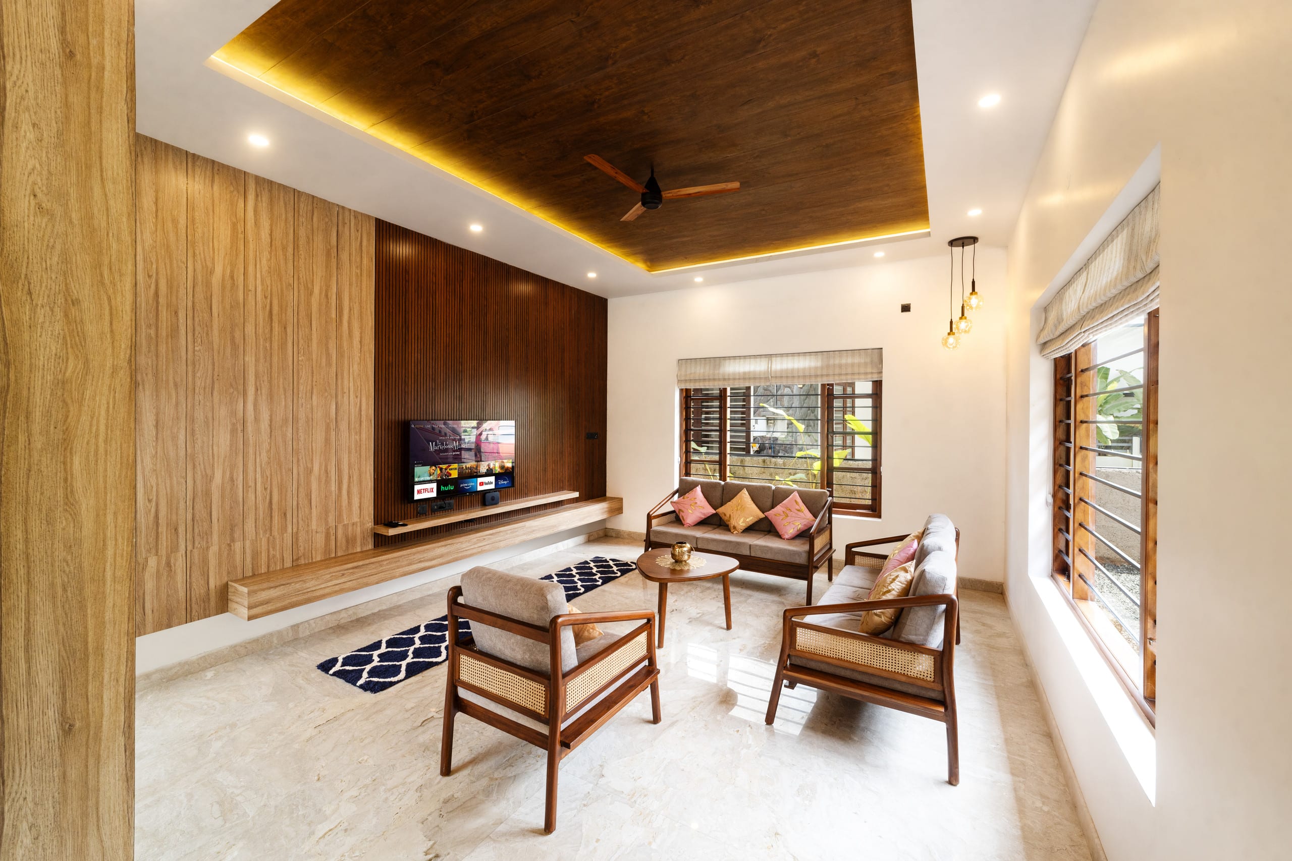 Luxury Pool Villa by Zenith Villas - Kakkanad — photo 5