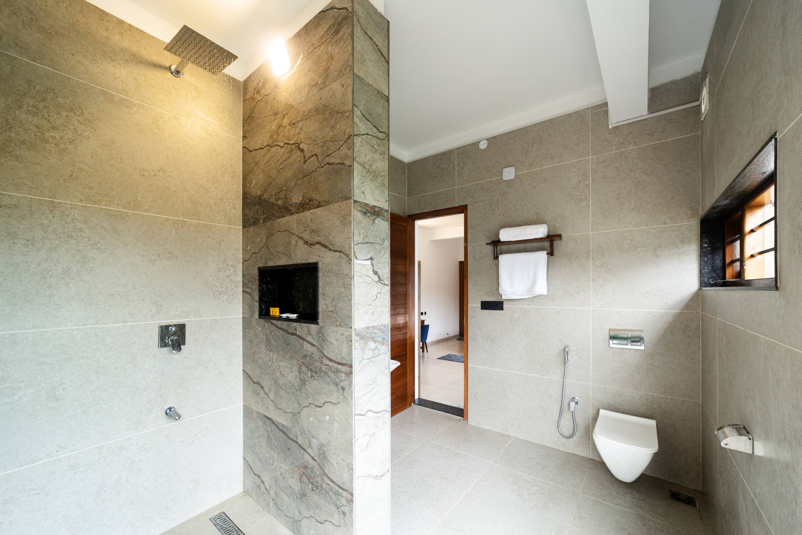 Luxury Pool Villa by Zenith Villas - Kakkanad 32