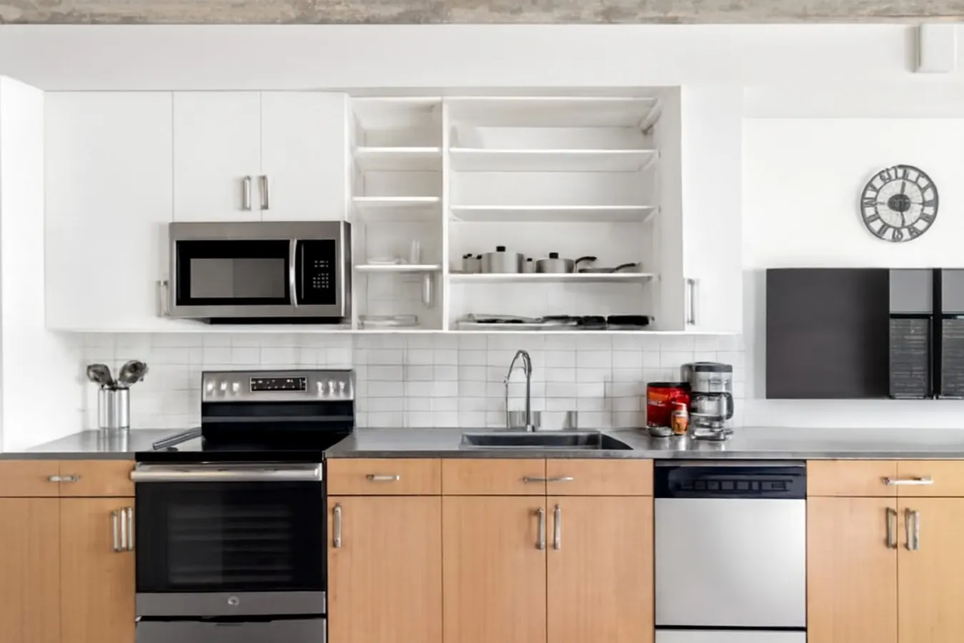 Best Kept Secret: Cozy Studio in Prime Location P3 11
