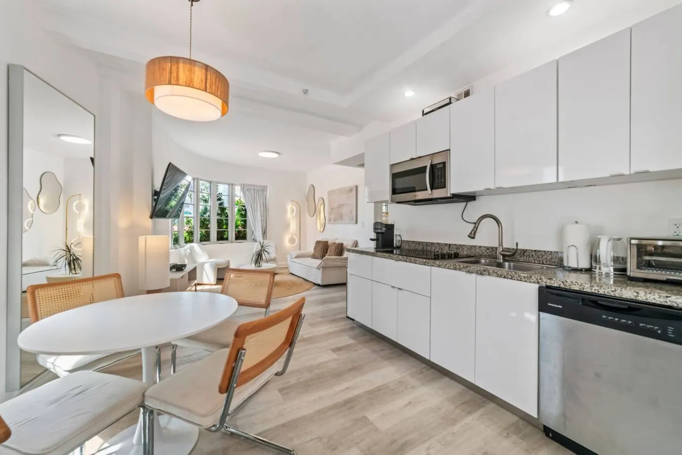 Iconic Ocean Drive Retreat Steps to the Beach 12