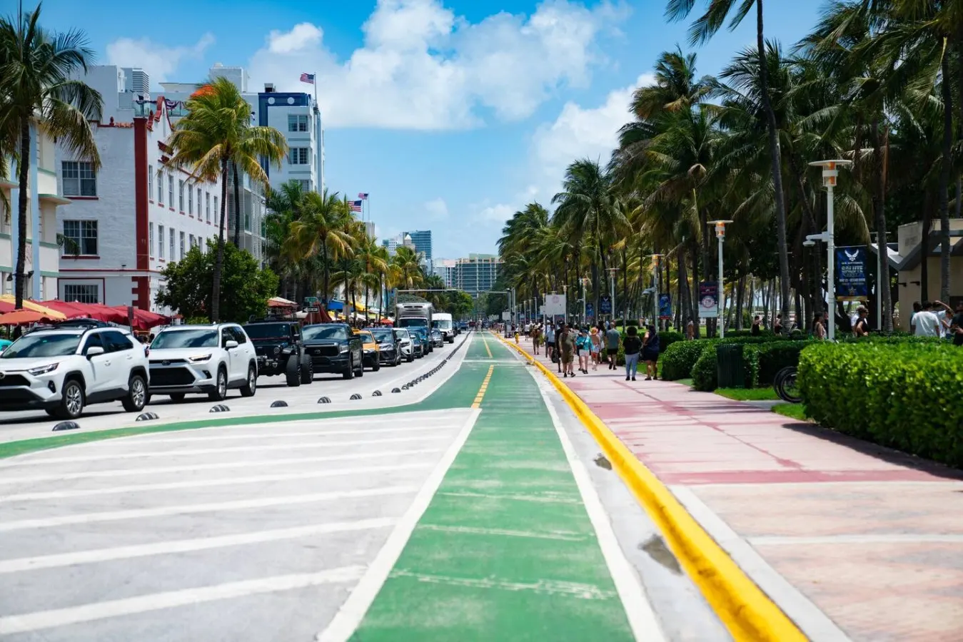 Iconic Ocean Drive Retreat Steps to the Beach 18