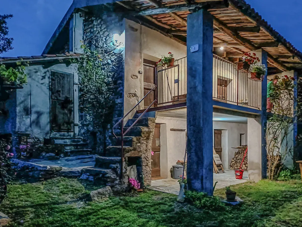 Chalet di montagna in pietra - Val di Chy — photo 4