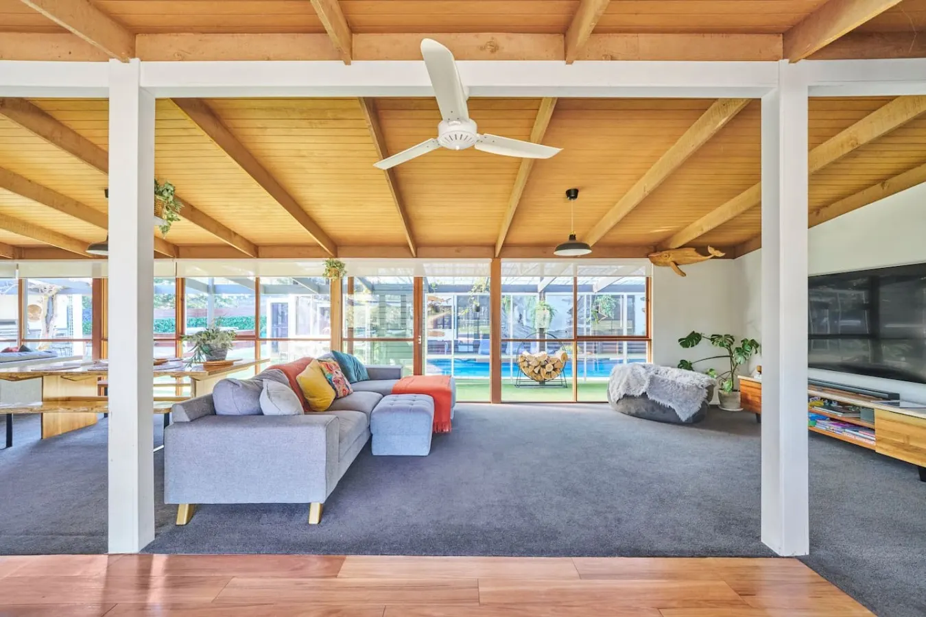 Rural Getaway: Alpacas, Pool, Hot tub, Gym, Tennis 7