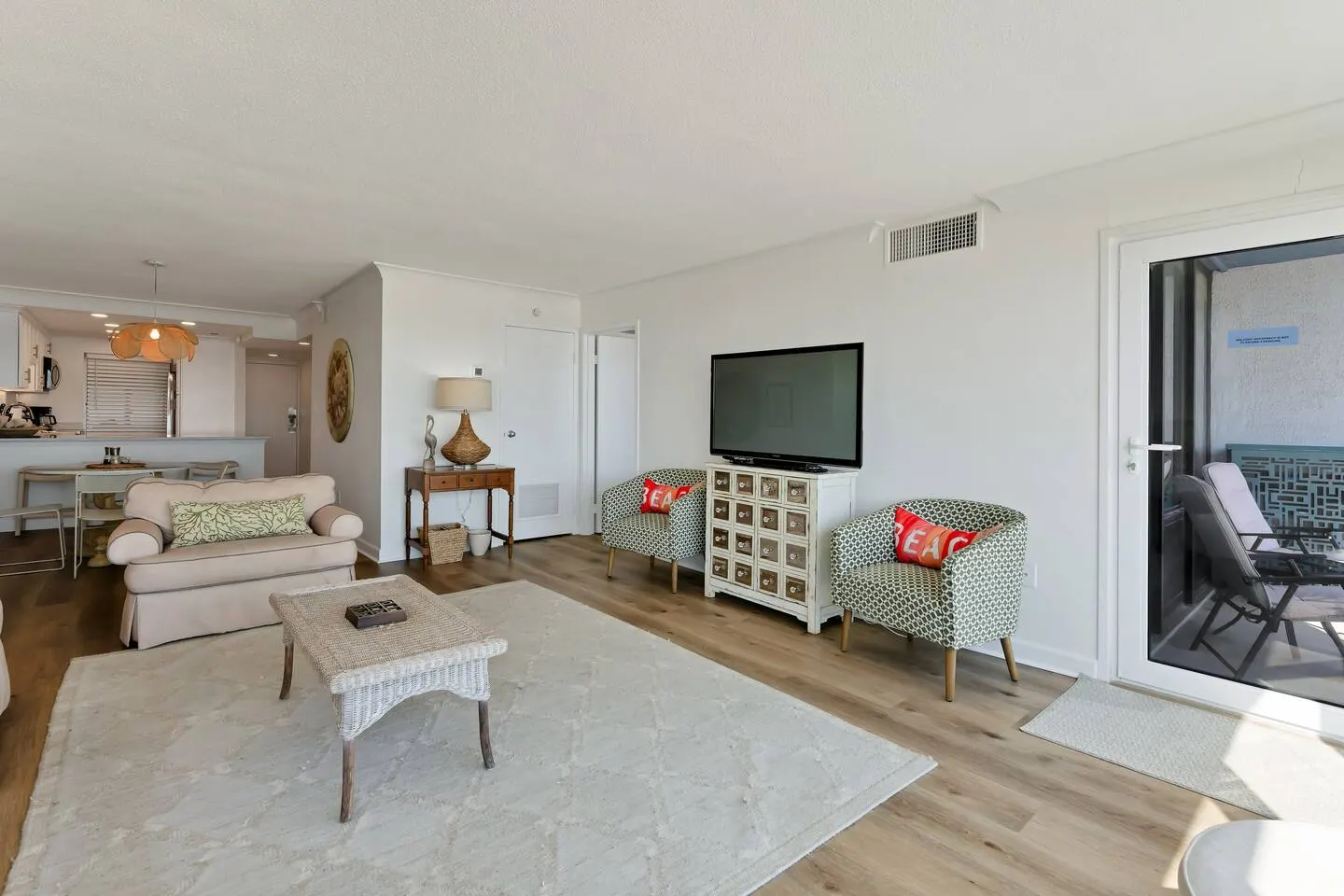 Virginia Beach Oceanfront Condo Pool + Balcony 8