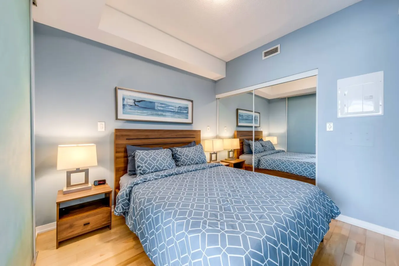 Well-Designed 1BR Balcony Prime Location 3
