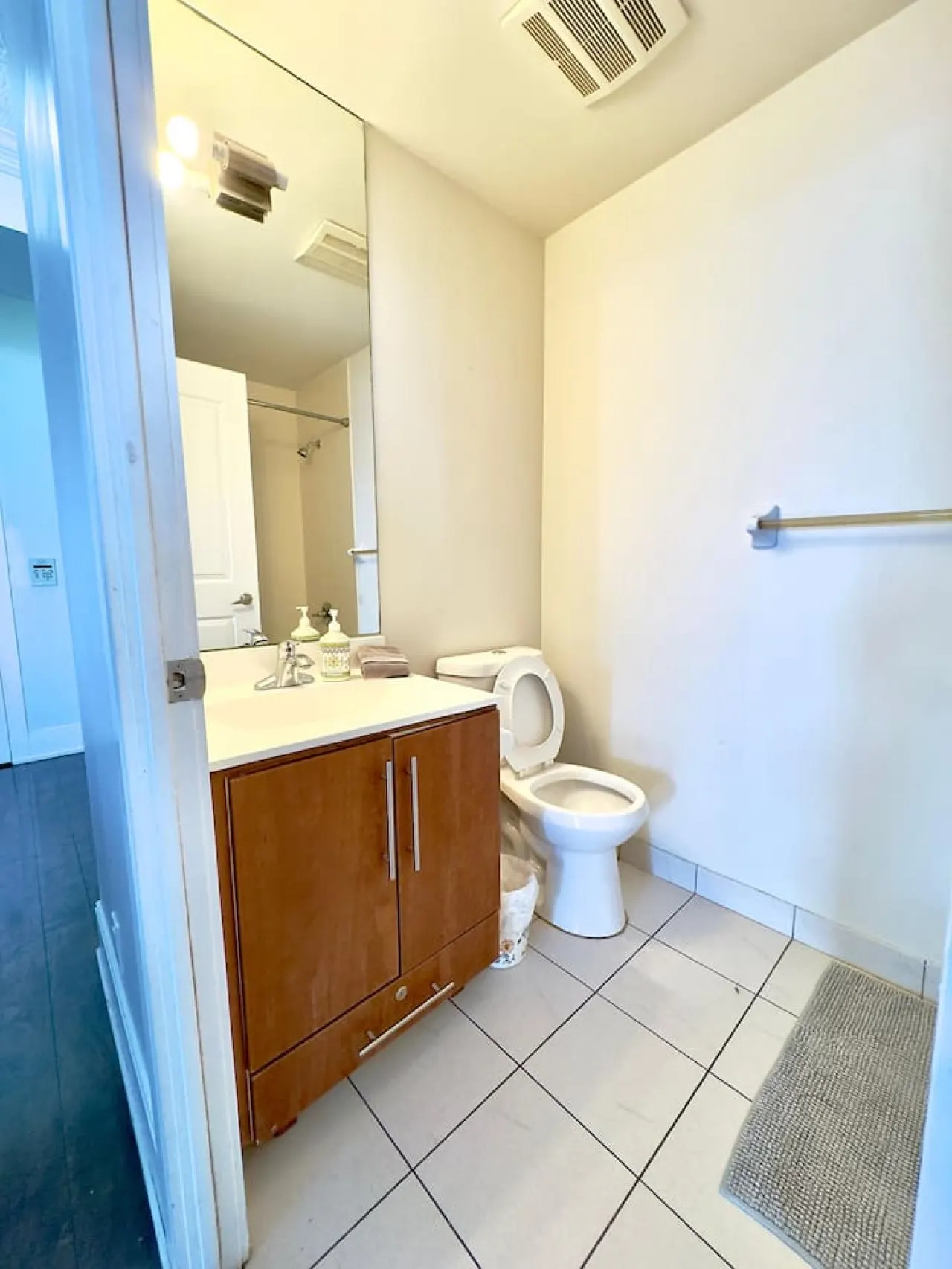 The Imperial 2BR Nest Pool & Gym Parking 13